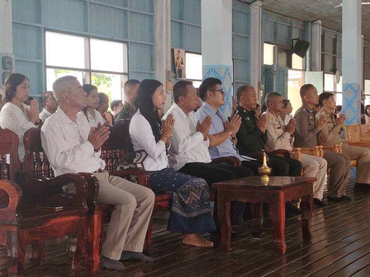 พช.ตากใบ ร่วมกิจกรรมถวายเทียนพรรรษา เนื่องในวันอาสาฬหบูชาและวันเข้าพรรษา ประจำปี 2569
