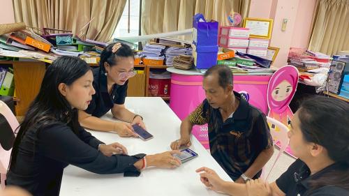 พช.ตากใบ เชิญชวนผู้ประกอบการ OTOP ประเภทร้านค้าร่วมลงทะเบียนเข้าร่วมโครงการ "ไทยช่วยไทย พลัส 60/40"
