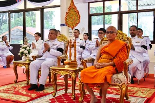 พช.ตากใบ ร่วมพิธีสวดพระพุทธมนต์และทำบุญตักบาตรถวายพระราชกุศล เนื่องในวันคล้ายวันพระราชสมภพ สมเด็จพระนางเจ้าสิริกิติ์ พระบรมราชินีนาถ พระบรมราชชนนีพันปีหลวง และวันแม่แห่งชาติ 12 สิงหาคม 2569