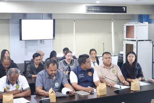 พช.ตากใบ ร่วมประชุมเตรียมความพร้อมการจัดงานประเพณีชักพระ อำเภอตากใบ ประจำปี 2569